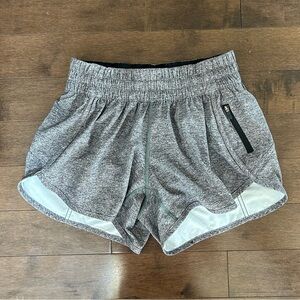 Lululemon Tracker Short V 4"